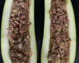 Foto langkah ke 3 dari resep Stuffed Zucchini / Stuffed Zucchini Boats.