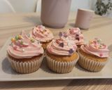 Foto del paso 5 de la receta: Cupcakes 🧁 (buttercream frosting)