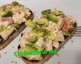 Foto del paso 8 de la receta Montaditos de delicias de mar y aguacate