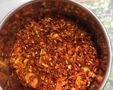 A picture of step 3 of Vada paav chutney.
