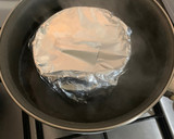 Foto del paso 4 de la receta: Flan de leche condensada al baño maría