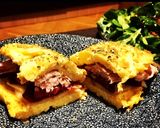 Foto del paso 2 de la receta: “Bocadillo” de tortilla relleno