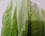 Foto langkah ke 1 dari resep Stir garlic lettuce.
