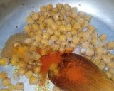 A picture of step 8 of Cumin Garlic Chaat.