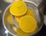 Foto del paso 3 de la receta: Naranjas confitadas para el roscón de Reyes