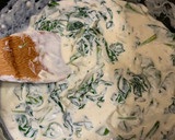 Foto del paso 2 de la receta: Pollo en crema con espinacas