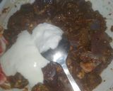 A picture of step 2 of Fry kaleji.
