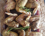 Foto del paso 2 de la receta: Alitas de pollo al Romero fresco