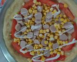 Foto langkah ke 4 dari resep Pizza Homemade.