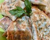 Foto langkah ke 3 dari resep Martabak Simple Enak (3 Bahan Dasar).