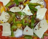 A picture of step 3 of Tandoori Mayonnaise Capsicum Pizza.