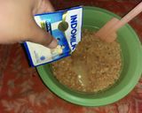 Foto langkah ke 3 dari resep Biskuit Bola Hatari.