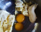 Foto langkah ke 2 dari resep Kastengel Keju Edam.