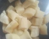 A picture of step 1 of Best of fried cassava.