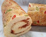 Foto langkah ke 9 dari resep Roti Gulung Abon.
