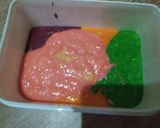 Foto langkah ke 3 dari resep Bolu kukus rainbow takaran sendok.