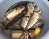 Foto langkah ke 1 dari resep Ikan Bumbu Kuning.