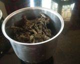 A picture of step 1 of Tips Homemade Mint Powder: Freshness in a Jar.