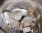 কোকোনাট ব্যানানা স্মুদি (coconut banana smoothy recipe in Bengali) রেসিপির ধাপ 1 ছবি