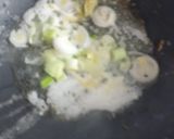 A picture of step 1 of Alferedo chicken bread.