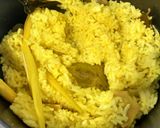 Foto langkah ke 4 dari resep Nasi Kuning ricecooker.