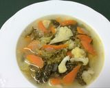 Foto del paso 3 de la receta: Sopa Detox de repollo, coliflor, zanahoria y cebolla