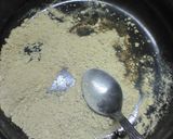 A picture of step 2 of Semolina gram flour ladoo.