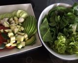 Foto del paso 3 de la receta: Bacaladillas al horno con ensalada