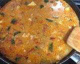 Foto del paso 4 de la receta: Arroz con pollo y curry amarillo