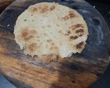 आटे से बनी सिन्धी कोकी (aate se bni sindhi koki recipe in Hindi) रेसिपी चरण 2 फोटो