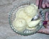 A picture of step 4 of Mango ice cream.