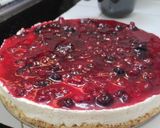 Foto del paso 5 de la receta: Cheesecake frutos rojos