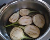 A picture of step 1 of Baked Brinjal Bhartha.