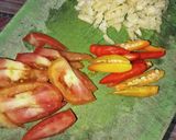 Foto langkah ke 2 dari resep Tumis Buncis Jamur Menjes.
