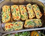 Une image de l'étape 10 de 🍳SUMMER BENTO 🎰🫒🥢OMELETTE🫑🧅 ORANAISE 🥚.