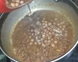 A picture of step 8 of Amritsari chole.