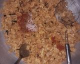 A picture of step 4 of Corn flakes mixture.