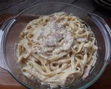 Foto langkah ke 10 dari resep Creamy Fettucine Carbonara <50rb by ama(R)sak.