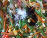 Foto langkah ke 5 dari resep Tumis Sayur Pelangi.