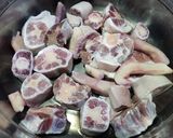 Hình bước làm 1 của món Lẩu Bò