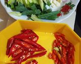 Foto langkah ke 2 dari resep Ayam tumis daun pre.