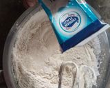 Foto langkah ke 2 dari resep Cake Marmer Ekonomis.