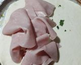 Foto del paso 3 de la receta: Calzone de tomate, jamón y queso