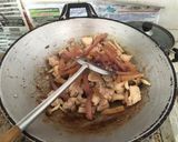 รูปขั้นตอนการทำที่ 8 ของ ก๋วยเตี๋ยวคั่วไก่ Homemade