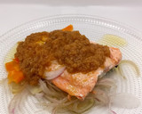 Foto del paso 7 de la receta: Salmón a la plancha con vinagreta de frutos secos