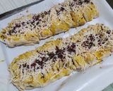 Foto langkah ke 4 dari resep Strudel Pisang Cokelat Keju/ Choco Banana (Oven Tangkring).