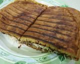 Foto langkah ke 3 dari resep Martabak manis coklat keju.