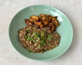 Foto del paso 9 de la receta: Estofado de solomillo ternera al ajillo con almendras
