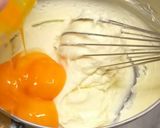 A picture of step 5 of Jiggly Soufflé Cheesecake.