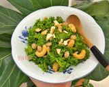 Hình bước làm 4 của món Kale Salad & Cách Làm Mềm Cải Xoăn